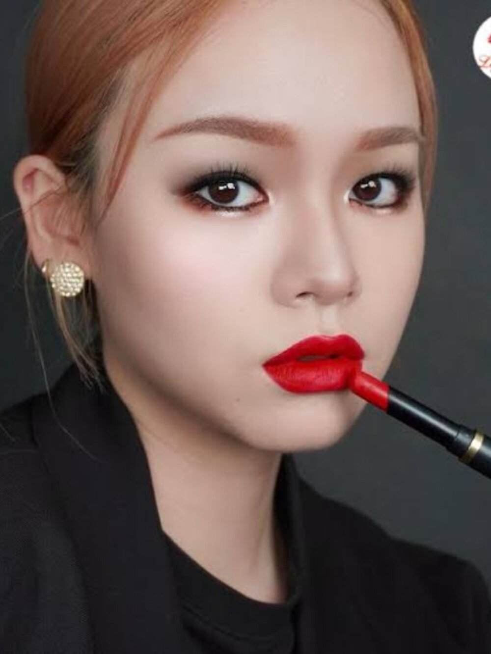 MAC Powder Kiss Velvet Blur Slim Stick Lipstick  RUBY NEW (#889)